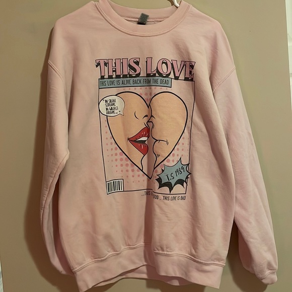 This Love Taylor Swift Crewneck Size M - Picture 1 of 2